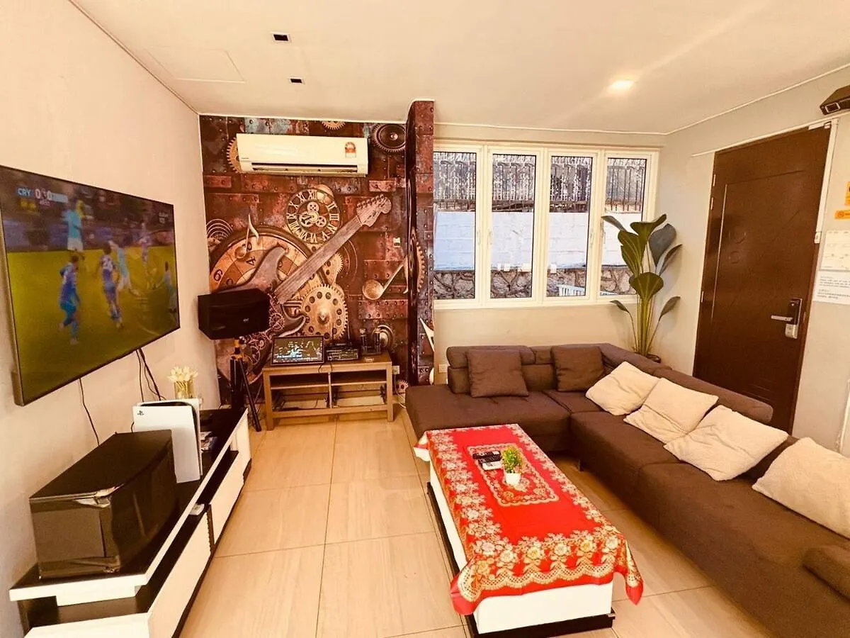 Family-Friendly Private Pool Villa With Ktv, Bbq, Ps5, Pool Table, Kitchen Just 2-Minute Drive To Tanjung Bungah Beach Holiday home Tanjung Bungah (Penang)