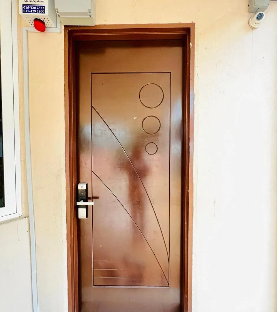 Family-Friendly Private Pool Villa With Ktv, Bbq, Ps5, Pool Table, Kitchen Just 2-Minute Drive To Tanjung Bungah Beach Holiday home