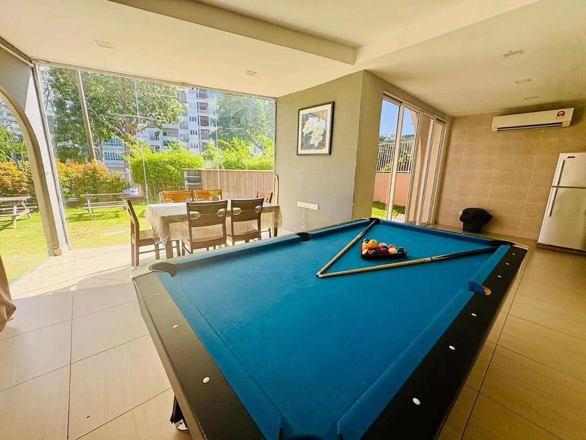 Family-Friendly Private Pool Villa With Ktv, Bbq, Ps5, Pool Table, Kitchen Just 2-Minute Drive To Tanjung Bungah Beach Tanjung Bungah (Penang)
